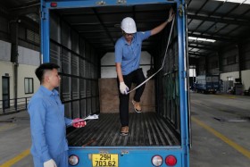 Miễn đăng kiểm xe mới, kéo dài chu kỳ với xe cũ