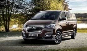 Sau 10 năm vắng bóng, Hyundai Grand Starex 2018 chính thức trình làng với giá 440 triệu đồng